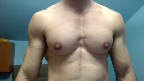 Snapshot of razorramon13 chatting on 26, 5, 2026 razorramon13 online show from 26, 5, 2026