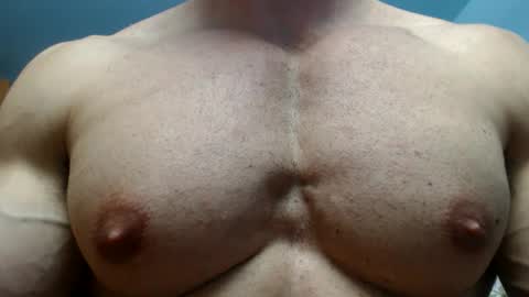 Snapshot of razorramon13 chatting on 26, 5, 2026 razorramon13 online show from 26, 5, 2026