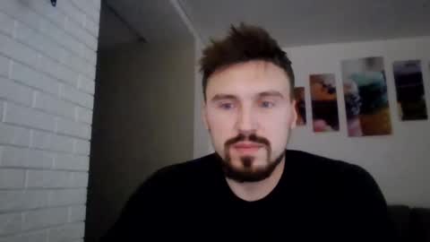 Snapshot of razvan27h chatting on 8, 2, 2025 Razvan27h online show from 8, 2, 2025