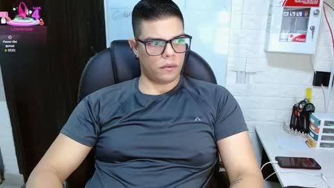 Snapshot of realjoel chatting on 28, 4, 2026 Joel online show from 28, 4, 2026
