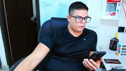 Snapshot of realjoel chatting on 29, 4, 2026 Joel online show from 29, 4, 2026