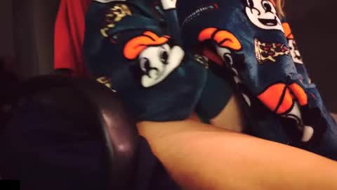 Lily Grace online show from 10, 3, 2025