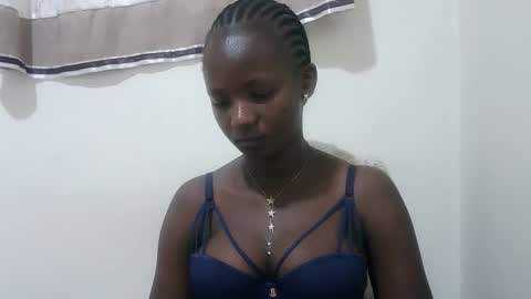 queen online show from 12, 10, 2025