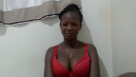 queen online show from 15, 12, 2025