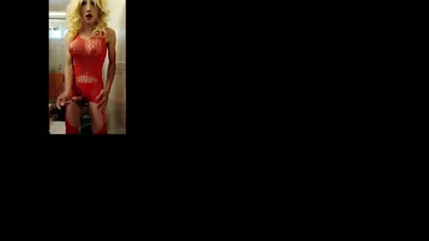 Snapshot of realrenealee732720 chatting on 25, 6, 2026 Real Renea Lee online show from 25, 6, 2026