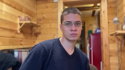 Snapshot of realsupermichael chatting on 1, 12, 2025 AliceEve online show from 1, 12, 2025