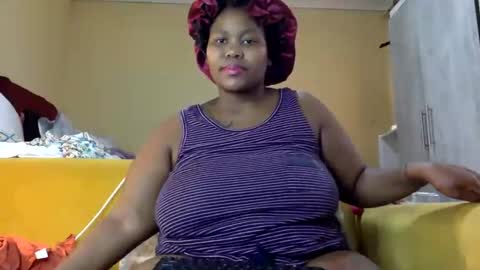 Snapshot of realsweetheart chatting on 24, 1, 2025 REAL1SWEETHEART online show from 24, 1, 2025