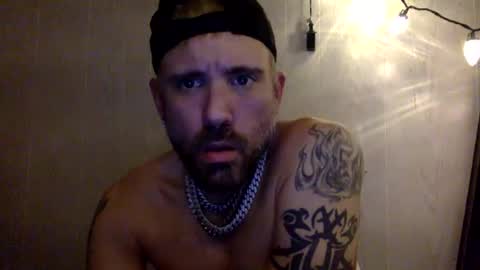 Snapshot of realzilla69 chatting on 17, 12, 2024 realzilla69 online show from 17, 12, 2024