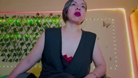 Rebbeca online show from 28, 10, 2025