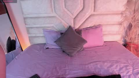 Rebeca online show from 7, 11, 2025