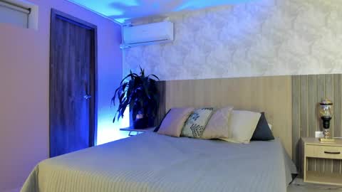 I invite you to my birthday on November 3th  online show from 11, 4, 2026