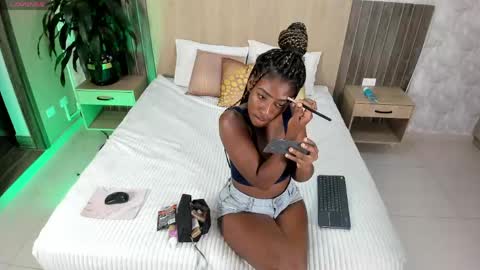 Snapshot of rebeca_cortez1 chatting on 26, 5, 2026 I invite you to my birthday on November 3th online show from 26, 5, 2026