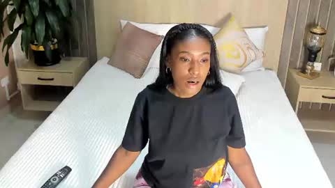 Snapshot of rebeca_cortez1 chatting on 23, 6, 2026 I invite you to my birthday on November 3th online show from 23, 6, 2026
