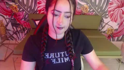 Snapshot of rebeca_dreams chatting on 3, 7, 2026 Rebeca dreams online show from 3, 7, 2026