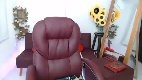 REBECA online show from 3, 6, 2026