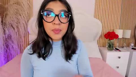 Snapshot of rebeca_taylor_ chatting on 19, 6, 2026 rebeca_taylor_ online show from 19, 6, 2026