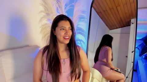 Snapshot of rebeca_williams_ chatting on 14, 1, 2025 Rebeca Williams online show from 14, 1, 2025