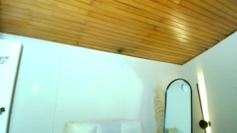 Snapshot of rebeca_williams_ chatting on 27, 2, 2025 Rebeca Williams online show from 27, 2, 2025