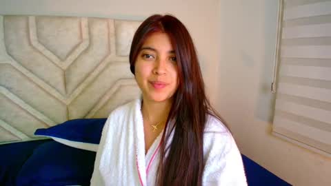 Snapshot of rebeca_williams_ chatting on 5, 3, 2025 Rebeca Williams online show from 5, 3, 2025