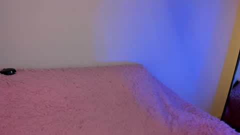 Rebeca Williams online show from 11, 4, 2026