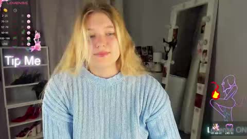 rebecca_____ online show from 12, 9, 2025