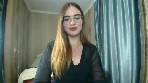 Rebecca online show from 27, 9, 2025