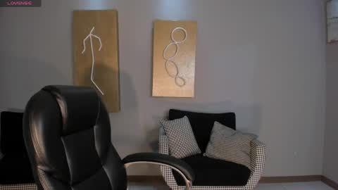 Rebe online show from 4, 4, 2026