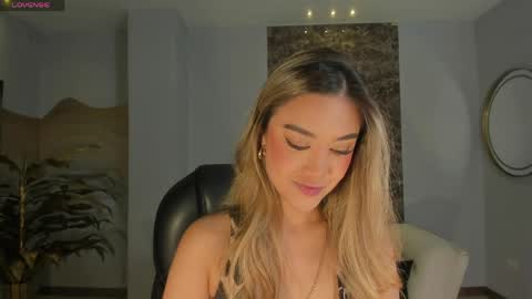 Rebe online show from 5, 4, 2026