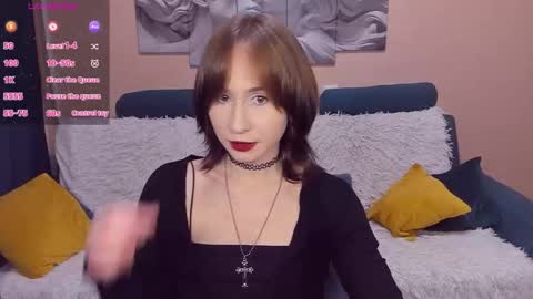 Snapshot of rebeccawind chatting on 12, 9, 2025 RebeccaWind online show from 12, 9, 2025