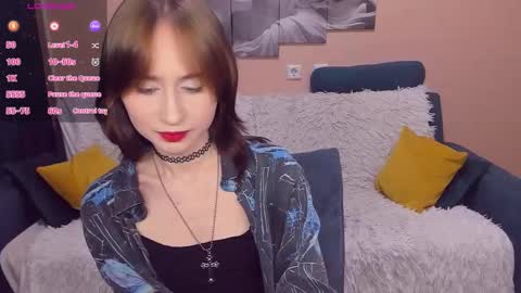 Snapshot of rebeccawind chatting on 21, 9, 2025 RebeccaWind online show from 21, 9, 2025