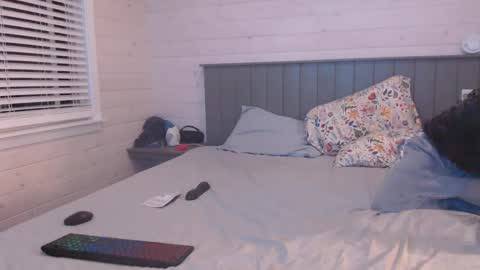 rebel516038 online show from 12, 9, 2025