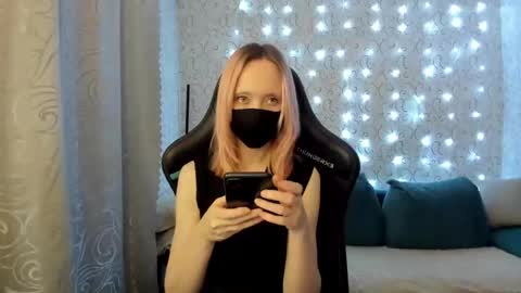 RebesaOlset online show from 11, 12, 2024