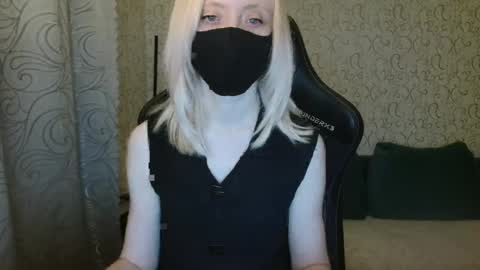 RebesaOlset online show from 25, 12, 2024