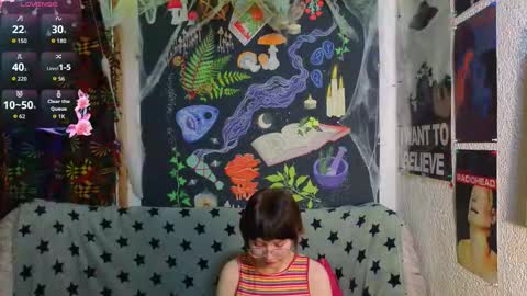 Snapshot of reborn_elf chatting on 15, 11, 2025 Lara online show from 15, 11, 2025