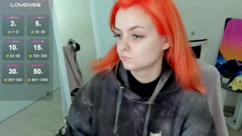 Snapshot of red_bestie_ chatting on 23, 10, 2025 Bestie online show from 23, 10, 2025