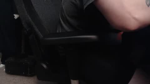 Snapshot of red_ded__redickin chatting on 12, 1, 2026 red_ded__redickin online show from 12, 1, 2026