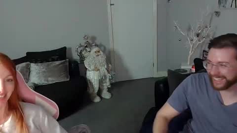 Red -  online show from 7, 12, 2024