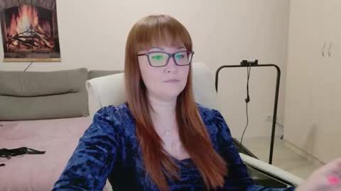 Snapshot of red_fox777 chatting on 28, 10, 2025 Lisa online show from 28, 10, 2025