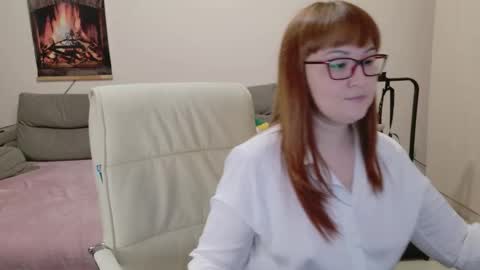 Snapshot of red_fox777 chatting on 2, 11, 2025 Lisa online show from 2, 11, 2025