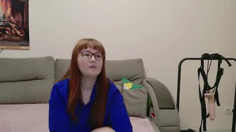 Snapshot of red_fox777 chatting on 10, 11, 2025 Lisa online show from 10, 11, 2025