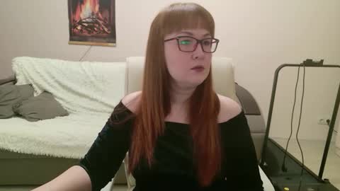 Snapshot of red_fox777 chatting on 19, 11, 2025 Lisa online show from 19, 11, 2025