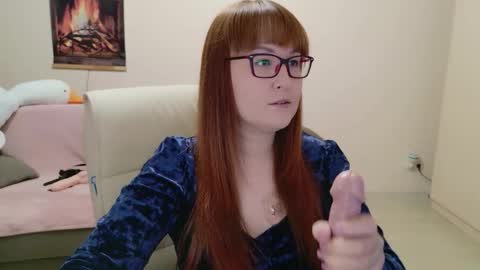 Snapshot of red_fox777 chatting on 28, 11, 2025 Lisa online show from 28, 11, 2025