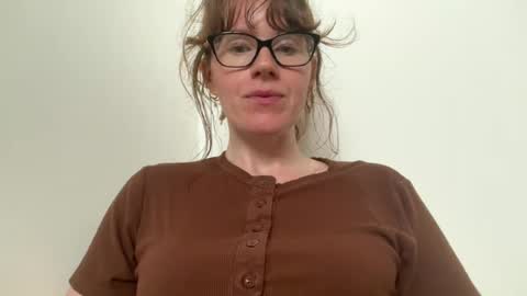 Snapshot of red_head_rosie_69 chatting on 7, 7, 2026 Rosie online show from 7, 7, 2026