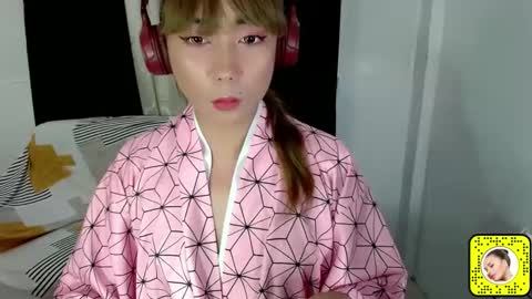 red_kitsune69 online show from 8, 3, 2025