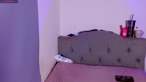 IG   OF red moonn online show from 16, 12, 2025