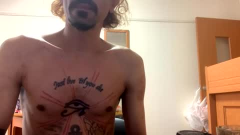 Snapshot of red_room420 chatting on 14, 7, 2026 red_room420 online show from 14, 7, 2026