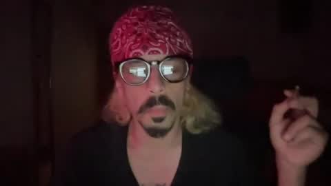 Snapshot of red_room420 chatting on 2, 8, 2026 red_room420 online show from 2, 8, 2026