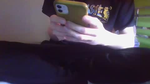 red_star_96 online show from 2, 1, 2025