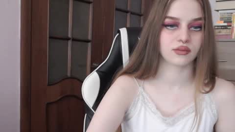 Lily online show from 18, 10, 2025