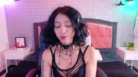 Lili Lopez online show from 11, 3, 2026